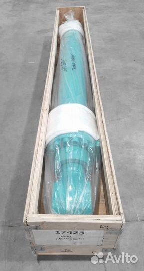 Гидроцилиндр ковша sunward SWE330B