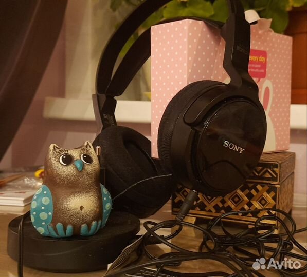 Беспроводные наушники sony tmr-rf810r