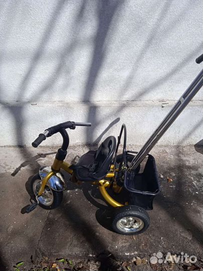 Детский трехколесный велосипед