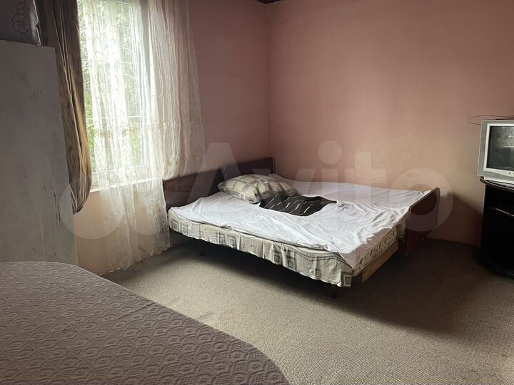 Комната 16 м² в 3-к., 2/3 эт.