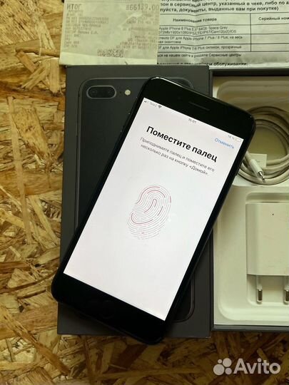 iPhone 8 plus 64gb