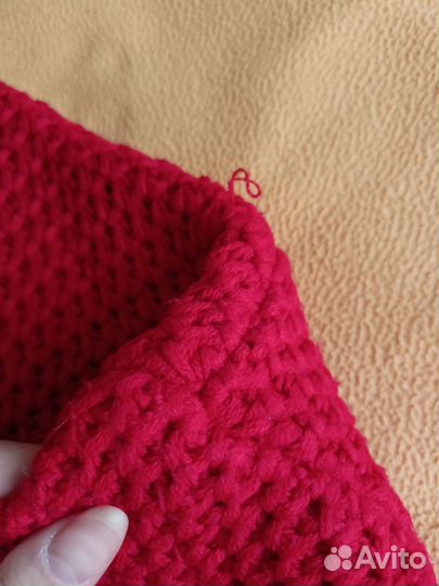 Свитер женский красный 40-42