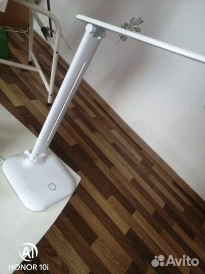 Лампа настольная