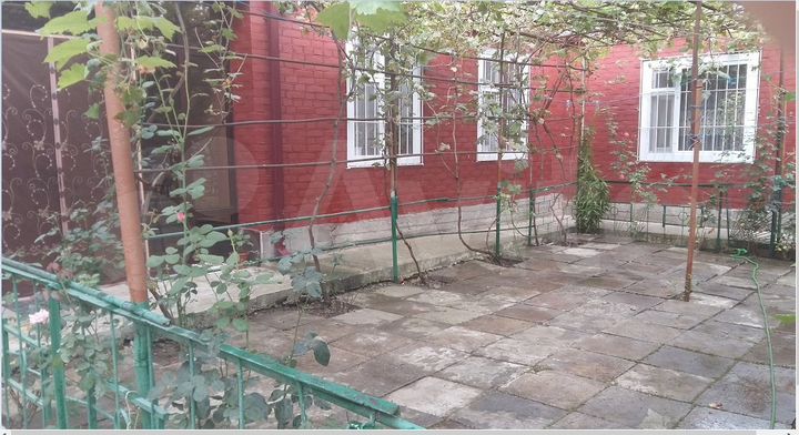 Дом 200 м² на участке 10,5 сот.