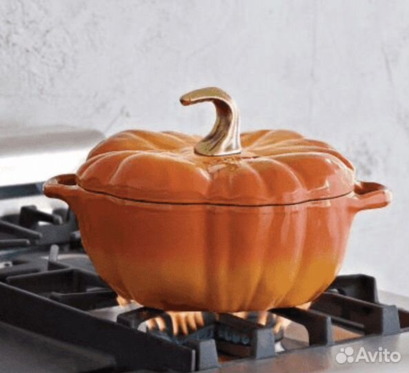 Чугунная жаровня тыковка Staub
