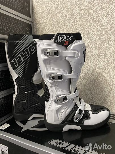 Мотоботы RYO Racing MX6 Enduro, белый / черный