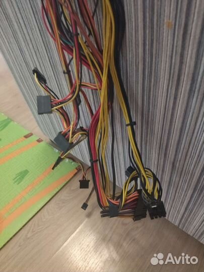 Блок питания 650w aerocooll