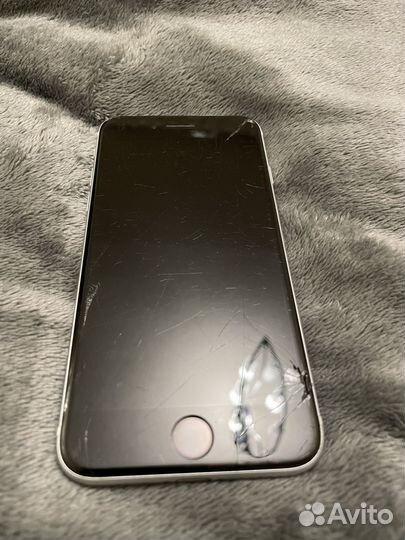 iPhone SE (2020), 64 ГБ