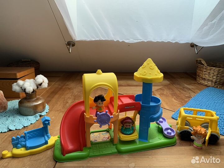 Little people игровая площадка, школьный автобус