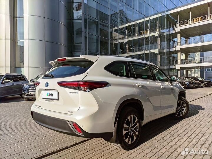 Toyota Highlander 2.5 AT, 2022, 150 км
