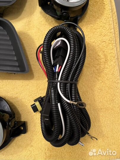 Решетка в бампер птф Мазда BT-50 BT50 2008-2011