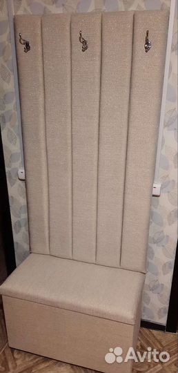 Вешалка в прихожую