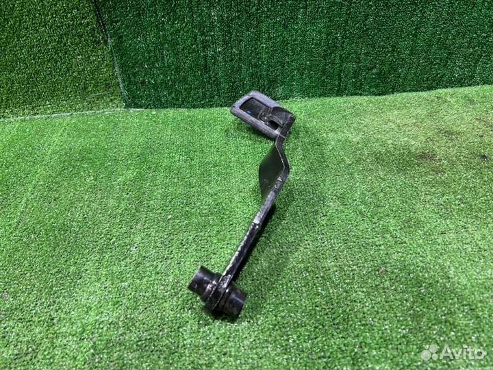 Педаль тормоза Renault Megane хэтчбек 1 2012