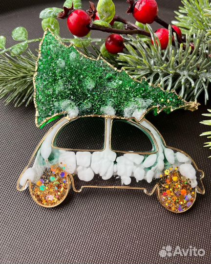 Новогодние игрушки из эпоксидной смолы