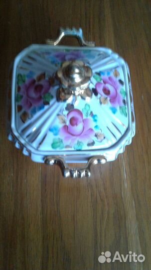 Фарфоровые шкатулки - сахарницы Гжель СССР