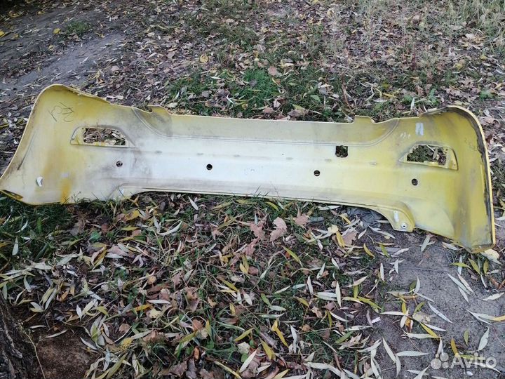 Продаю задний бампер для форд фокус 2