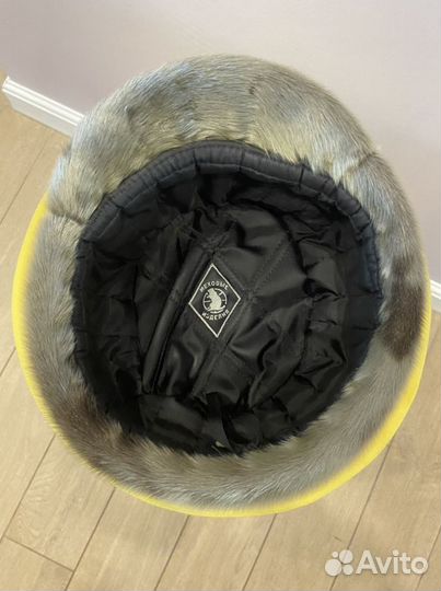Мужская зимняя шапка