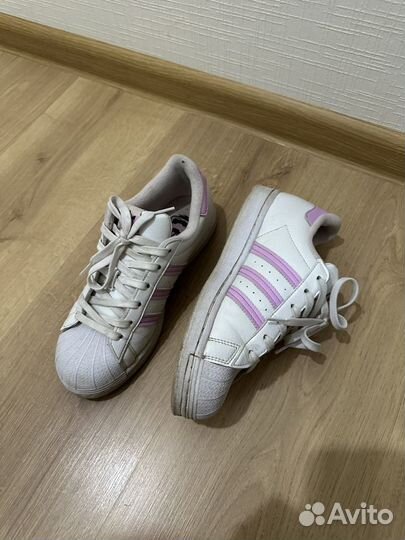 Кроссовки adidas superstar