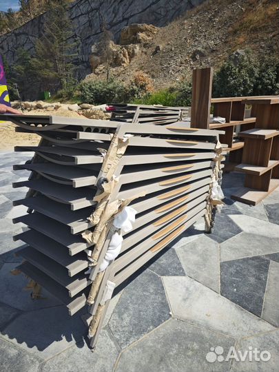 Шезлонг пляжный