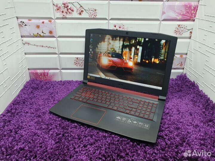 Acer nitro IPS full HD i5 8 GeForce GTX 1050-4GB