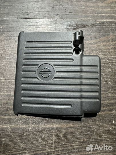 Крышка эбу Harley-Davidson XL883 Sportster 15г