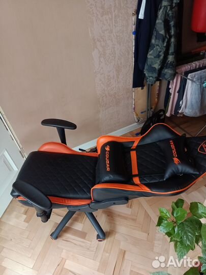 Игровое кресло Cougar Armor One Orange