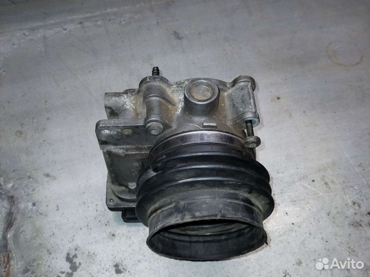 Дроссельная заслонка вольво 8677694