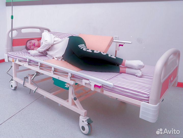Медицинская кровать для лежачих больных RB 5124T