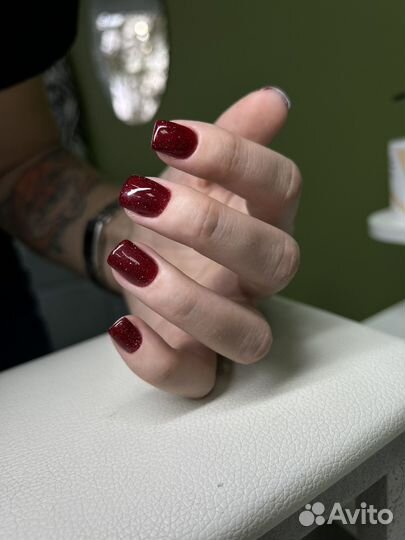 Маникюр на дому