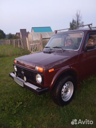 LADA 4x4 (Нива) 1.7 МТ, 2009, 180 000 км