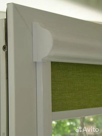 Жалюзи и Рулонные шторы с направляющими