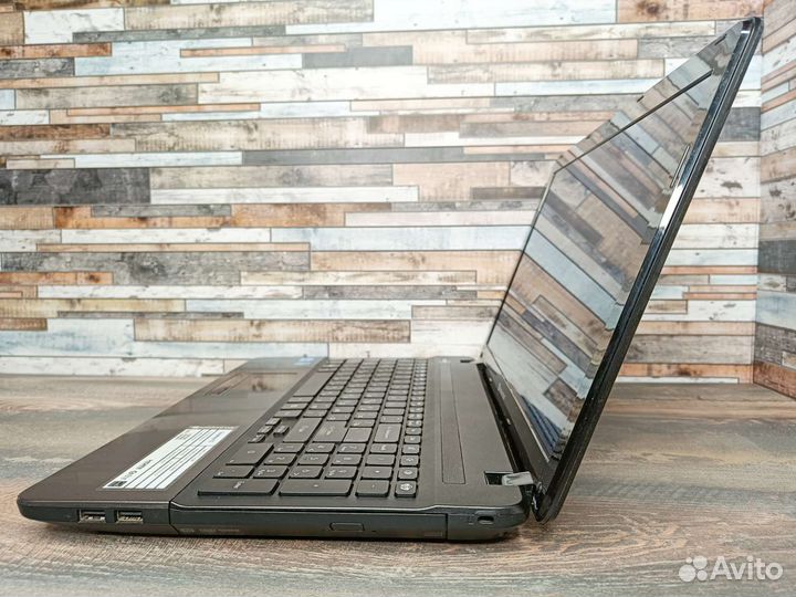 Ноутбук Packard bell на i5/ RAM 8/ SSD 250