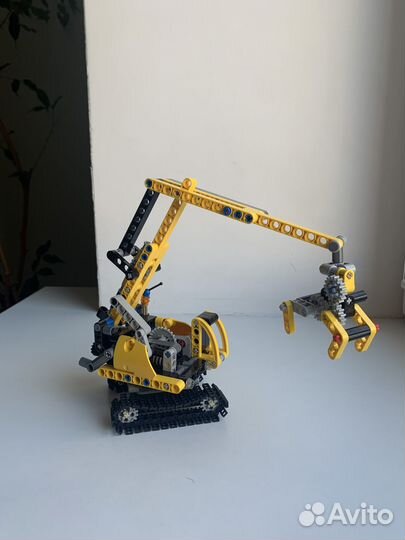 Lego Compact Excavator