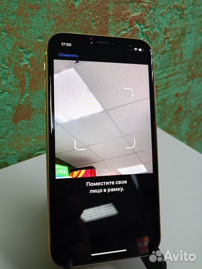 iPhone Xr, 64 ГБ