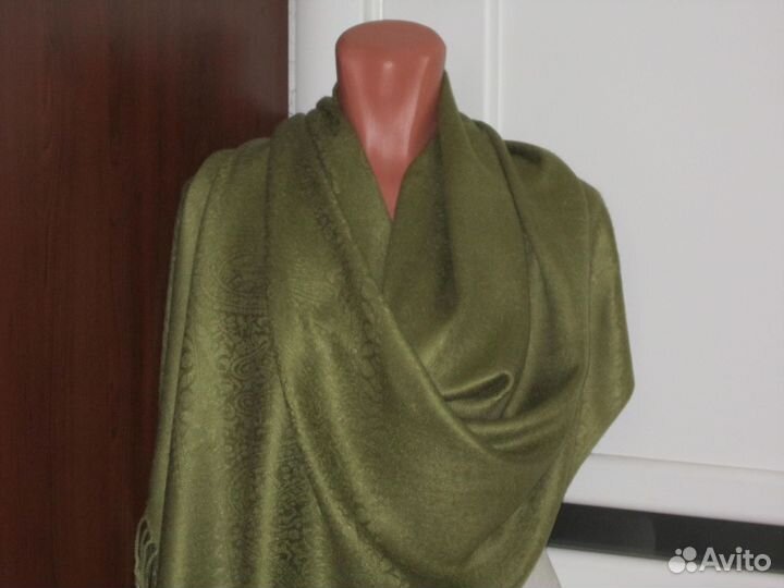 Палантин оливковый