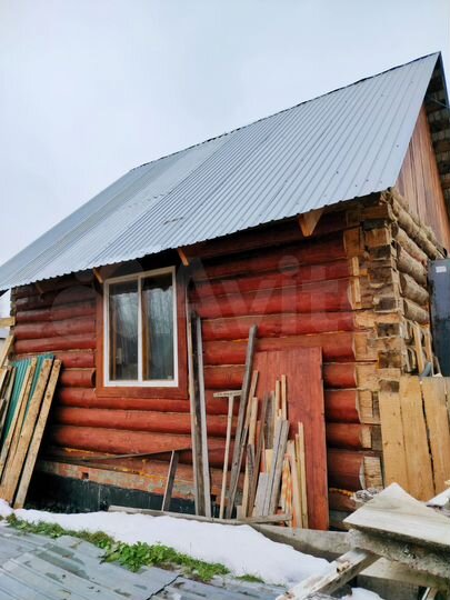 Дом 30,7 м² на участке 5,2 сот.