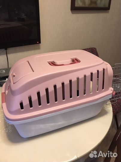 Переноска для кошек пластиковая