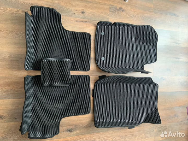 Автомобильные коврики eva с бортиками рено логан2
