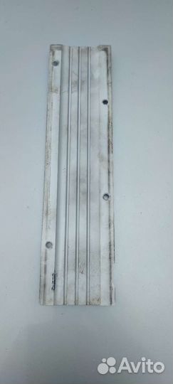 Сааб 9.3 накладка декоративная на двигатель