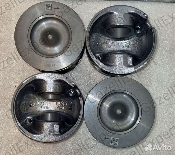 Поршня ISF 2.8 94.0 оригинальные