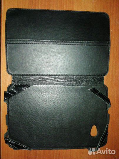 Чехлы-книжки для гаджетов