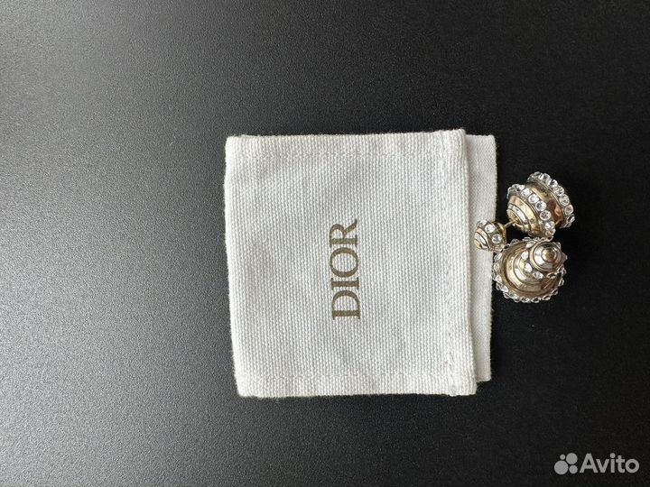 Серьги Christian dior