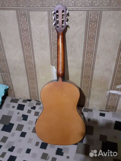 Класическая гитара