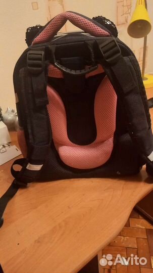 Школьный рюкзак