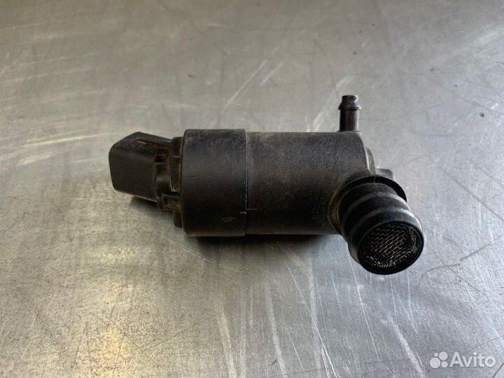 Насос омывателя Genesis G70 седан G4KL KA366076