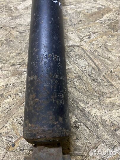 Амортизатор задний Dodge Caravan 4