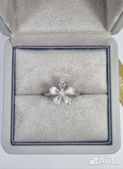 NO name Кольцо с бриллиантами 1,58 ct. D-E/VS