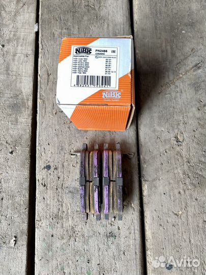 Коплект томозных колодок infiniti fx35/45 S50