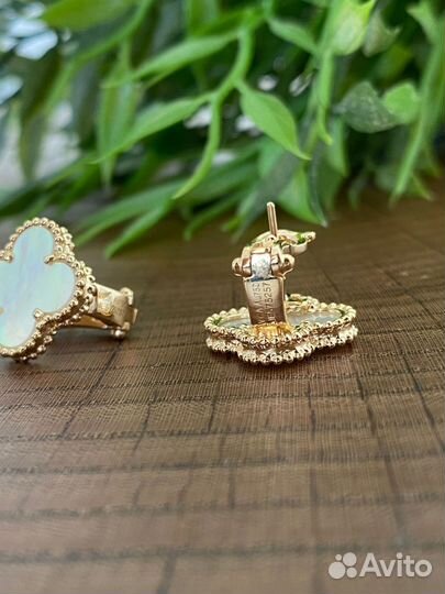 Серьги Van cleef