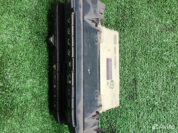 Блок управления отопителем Toyota Carina, VI (T190